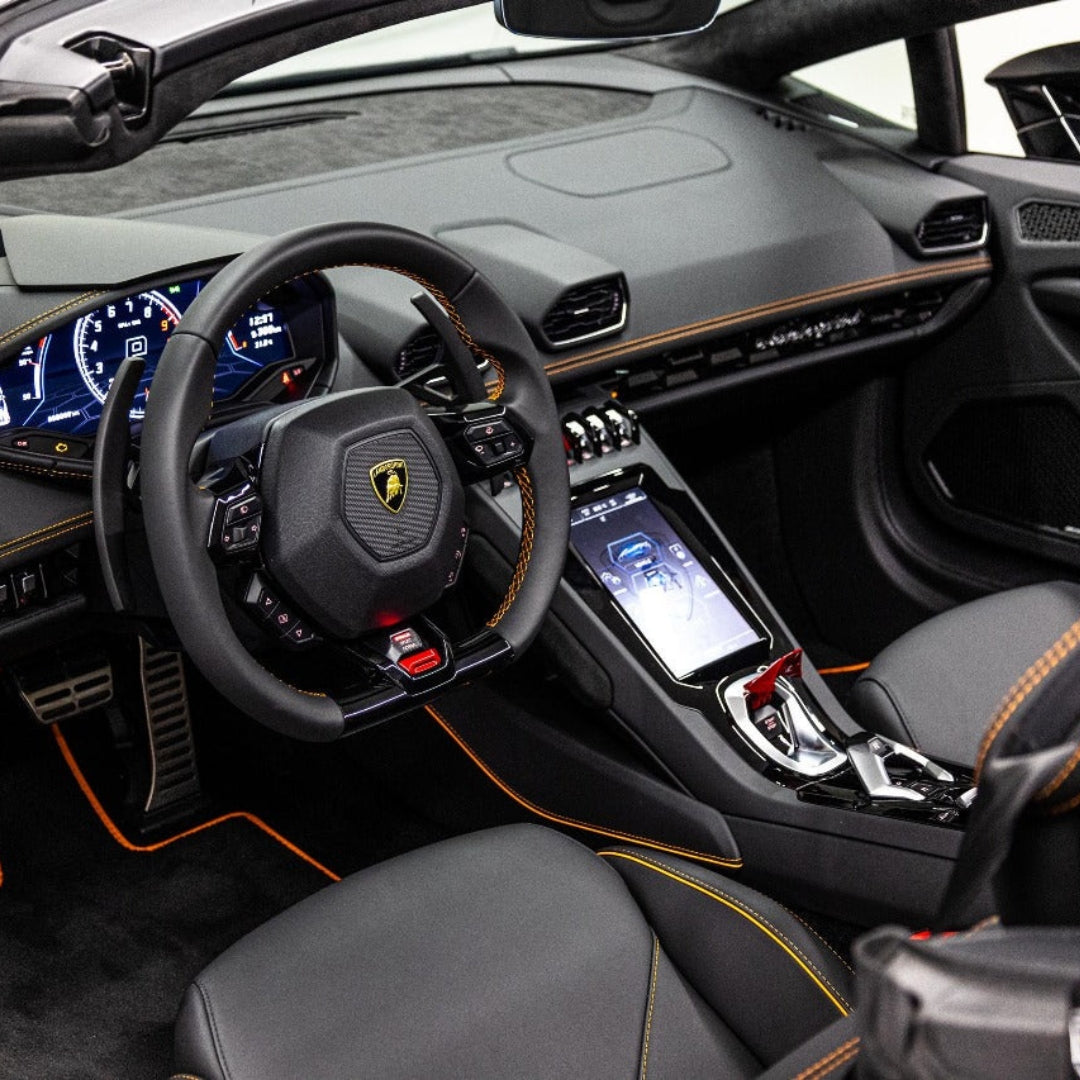 HURACAN evo convertible 60th anniversary