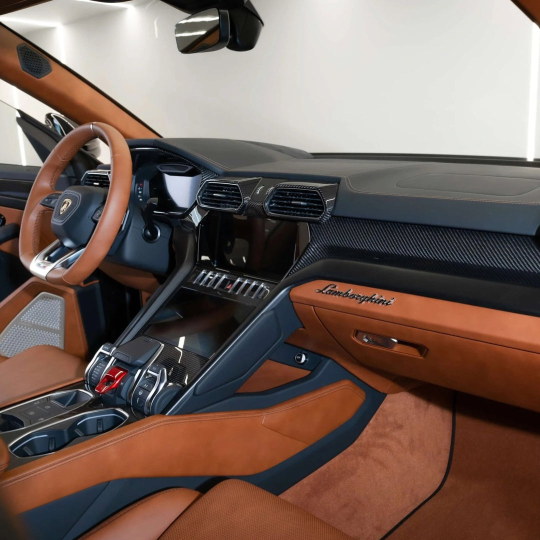 Lamborghini URUS 2022